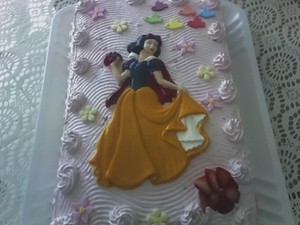 Pastel con Mouse de Fresas
